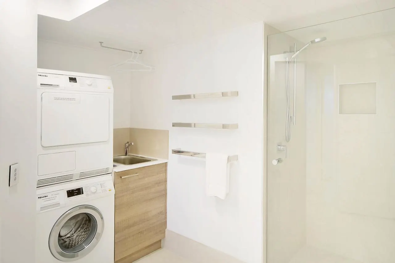 Riverfront Apartment, Perfect Location Noosaville Avustralya